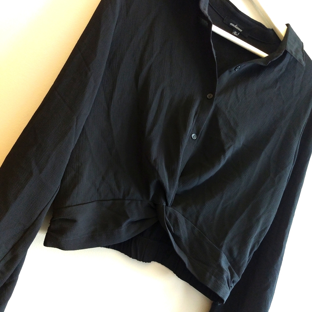 Black Cropped Longsleeve